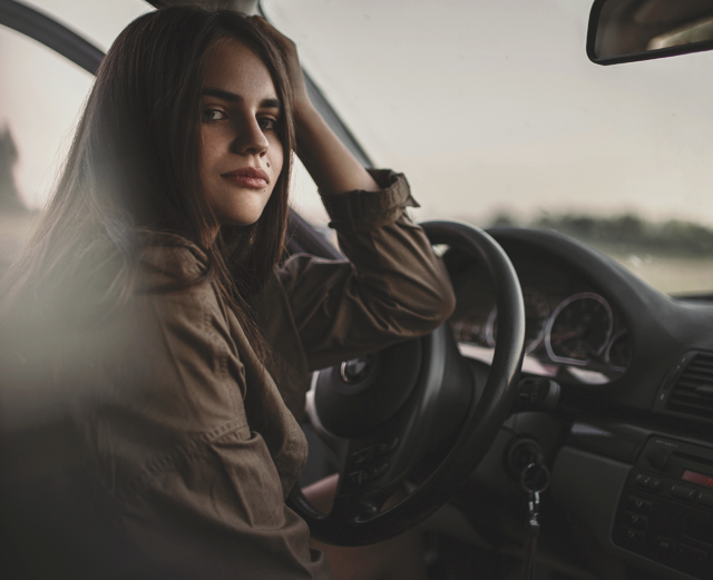 Как научить свою девушку уверенно водить машину