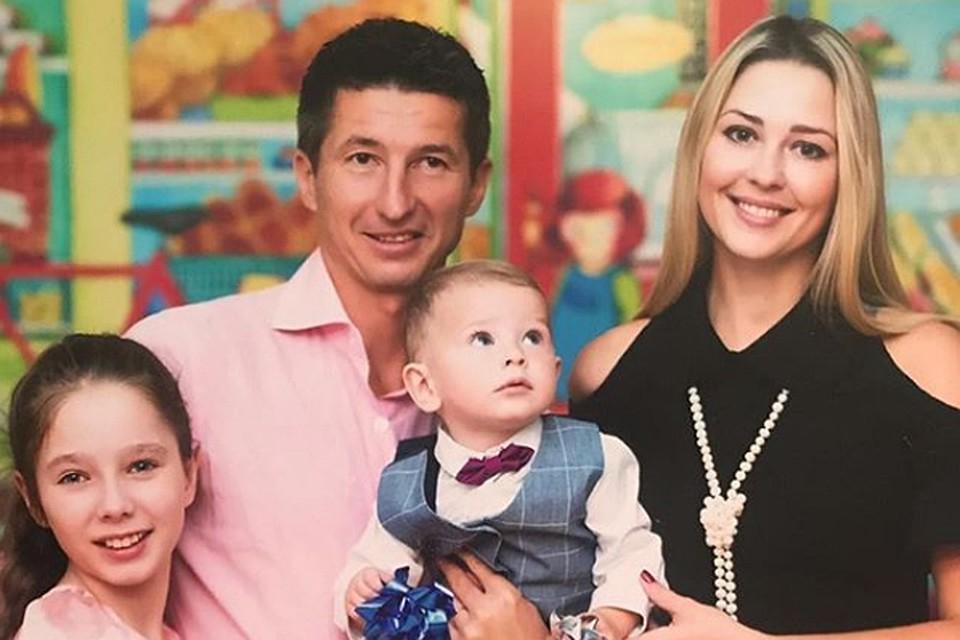 Дочь Юлии Началовой обрела новую семью. С кем и как живет девочка?