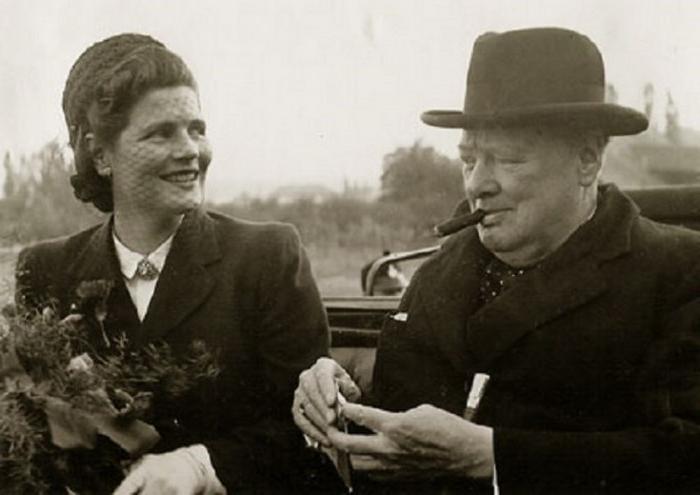 Уинстон Черчилль и его Клементина: 57 лет брака, которому многие не давали и полгода