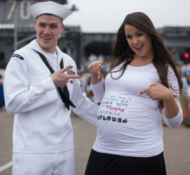 Моряк отправился в дальнее плаванье, а по возвращении его ждал сюрприз... беременная жена