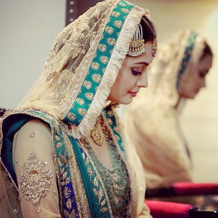Все по правилам: редкие свадебные фотографии звезд индийского кино