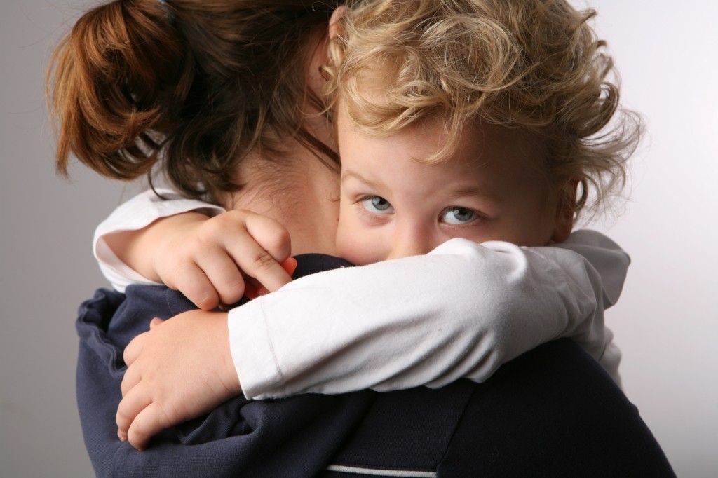 Больше слез не будет: 8 способов убедить детей не плакать, когда вы уезжаете