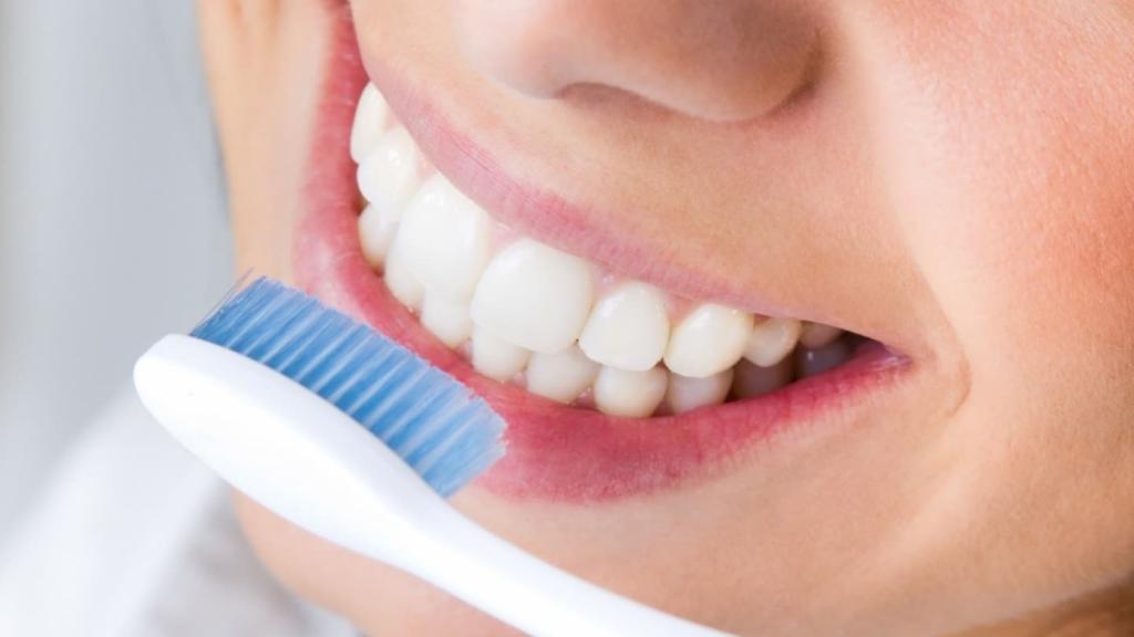 Проблемная кожа лица — это следствие кариеса зубов. Стоматолог рассказала, что здоровье кожи лица напрямую зависит от состояния полости рта