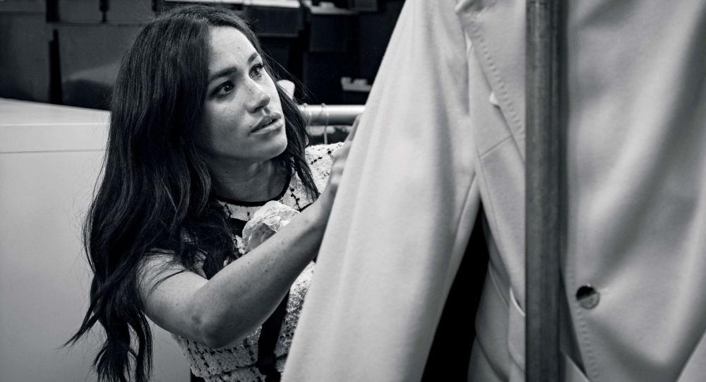 Королевская щедрость: Меган Маркл запускает производство модной одежды. После каждой проданной вещи такая же будет передана на благотворительность