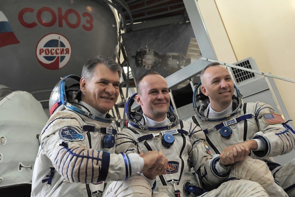 Любят поесть: чем русские коллеги удивляют американских астронавтов