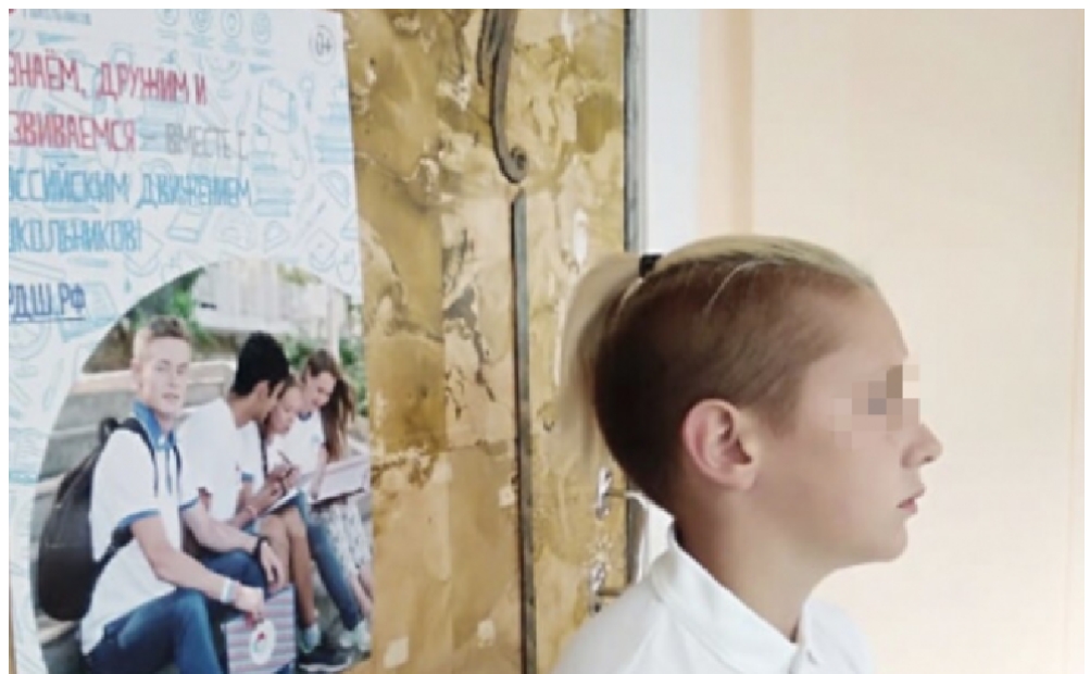 Прическа как повод отчислить со школы: директор учебного заведения в Красноярском крае предложил перевести мальчика на домашнее обучение из за волос