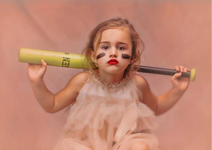 Леди может быть пацанкой: фотограф на примере своей дочери доказала, что девочкам не обязательно делать выбор