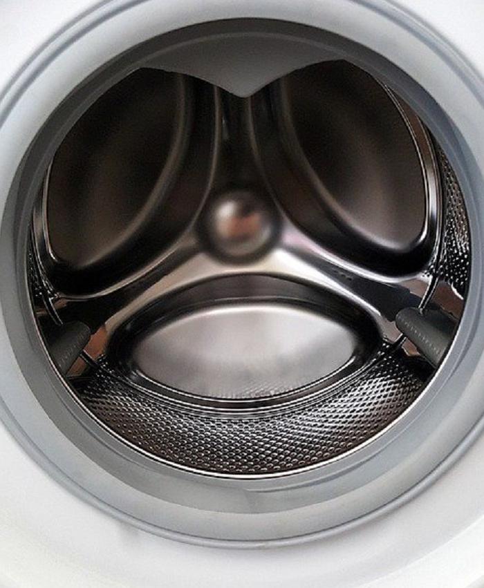Вымыть отделение для моющих средств: подруга каждый месяц чистит стиральную машинку и она стирает как в первый раз