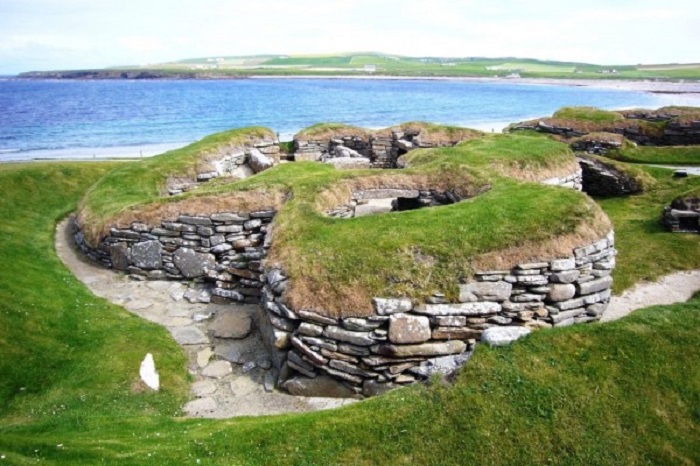 Буквально каменная деревня в Шотландии, где абсолютно все в доме сделано из камня