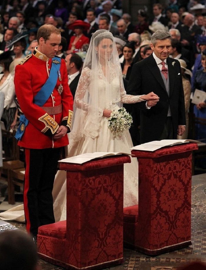 Так проходит церемонии бракосочетания у современных принцев и принцес в 10 странах мира: Свадьбу Вильгельма и Кейт посмотрели 72 миллиона человек