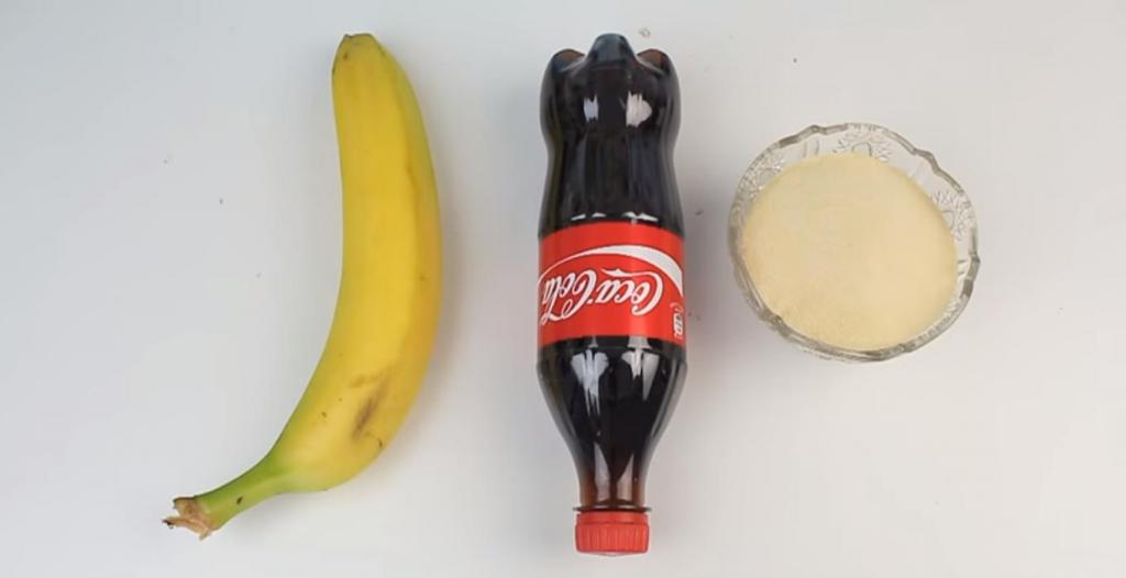 Девушка залила внутрь банановой кожуры  Кока Колу  и приготовила необычное лакомство