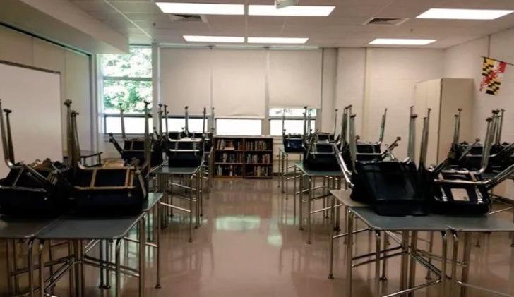 Маглам вход разрешен: учитель превратил классную комнату в кабинет Хогвартса