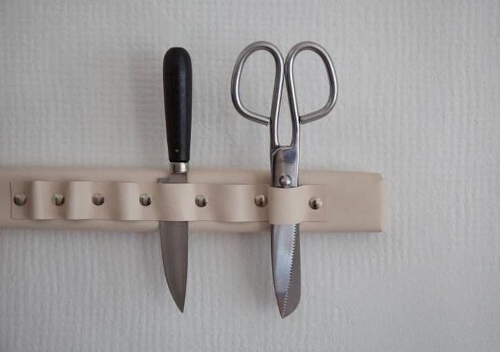Из двух кусков кожи муж смастерил удобный и стильный органайзер для ножей: технология изготовления