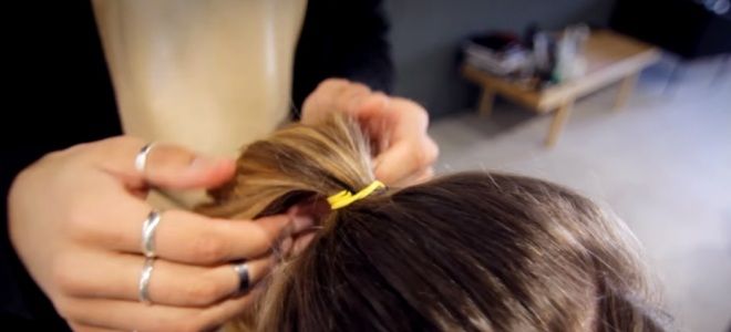 Пучок на средние волосы – 15 способов разнообразить прическу
