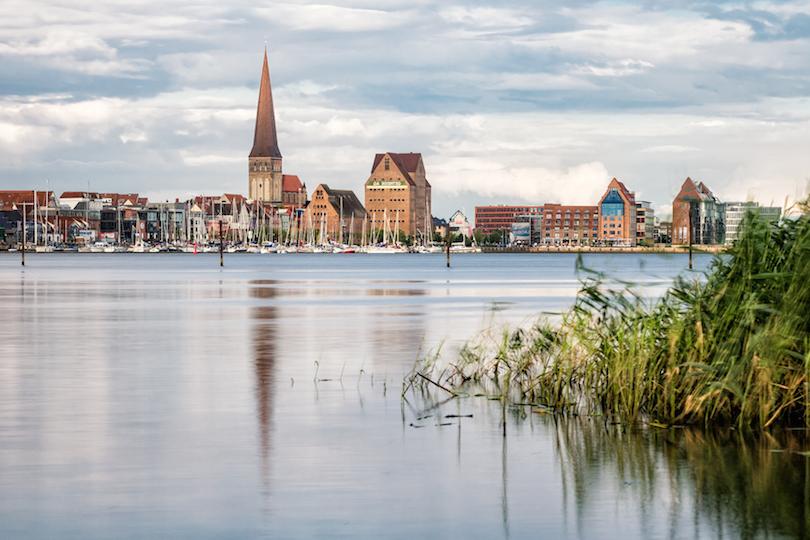 10 самых удивительных направлений в Северной Германии: почему ради тихого отдыха стоит посетить Шверин