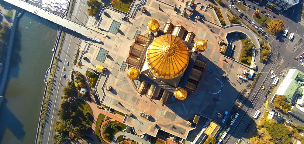Высший пилотаж. Как выглядит Москва с дрона (фото)