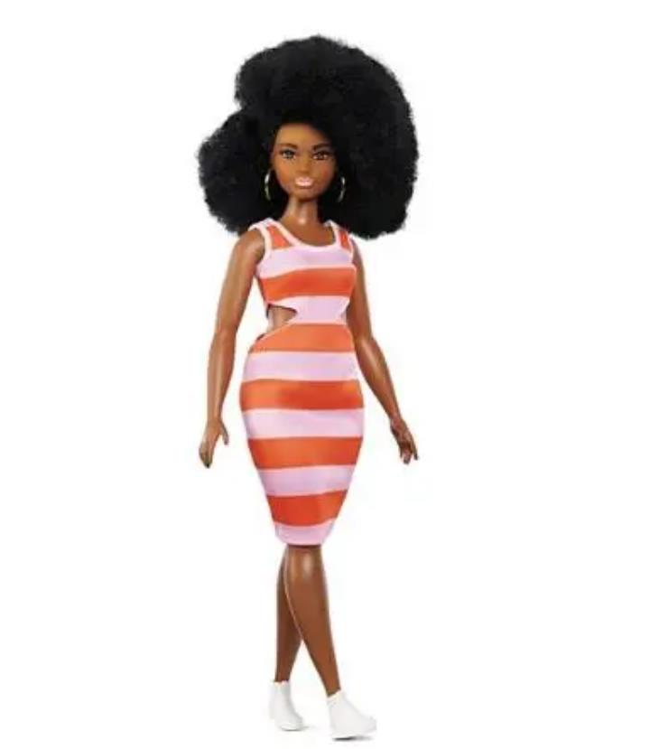 Барби уже не та: компания уже не штампует одинаковые куклы, а выпустила линию Fashionista из 176 разных кукол