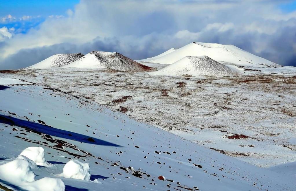 От пустынь Невады до тропиков Средиземноморья: удивительные фотографии снега и льда там, где 