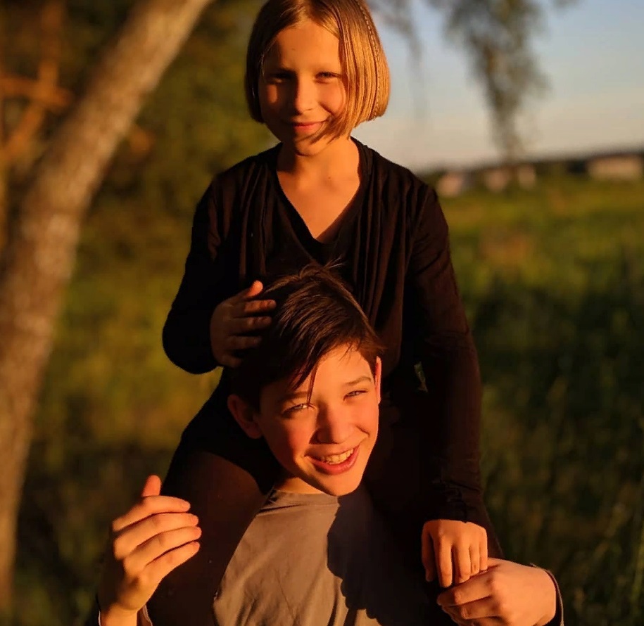 У Андрея Кончаловского есть внебрачная дочь: как она выглядит на новых снимках и чем занимается