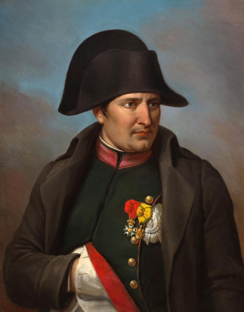 Почти на всех портретах Наполеон изображен в шляпе двууголке. Как на самом деле выглядел головной убор прославленного полководца (фото)