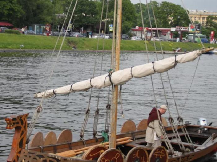 На одном из островов Норвегии исследователи нашли корабль викингов