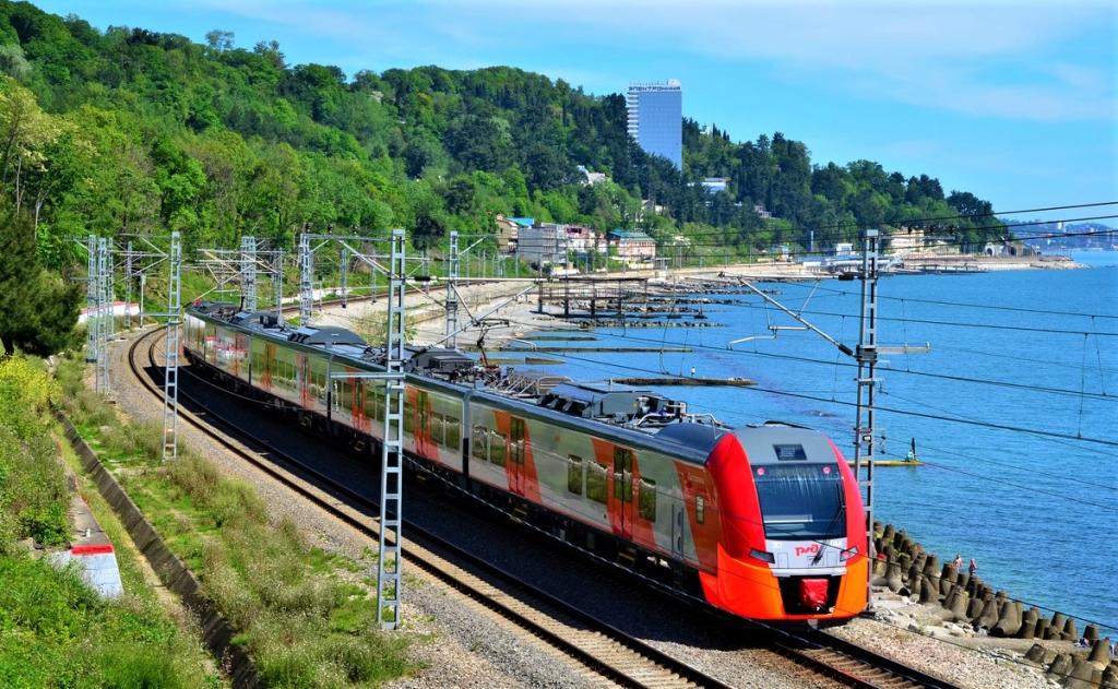 Будут курсировать ежедневно: с 1 августа скоростные поезда соединят Адлер и Анапу