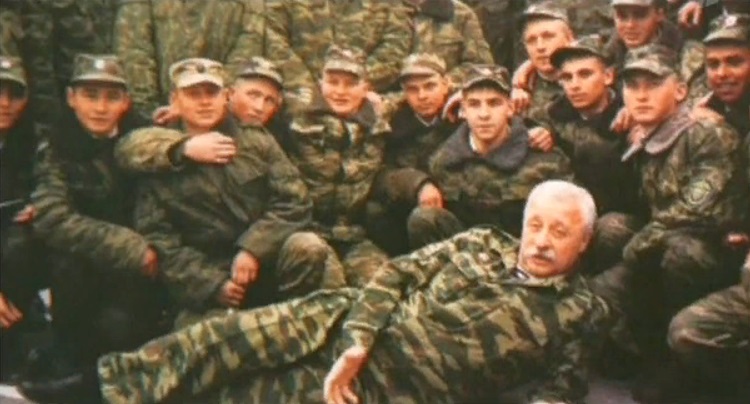 40 командировок в Афган и Чечню и звание подполковника запаса: Леонид Якубович рассказал о своем военном прошлом