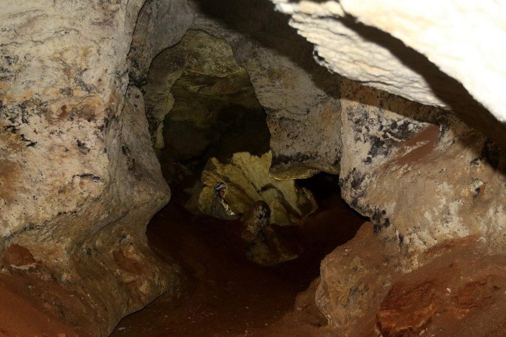 Пещера чудес: в Крыму вскрыли свод пещеры 