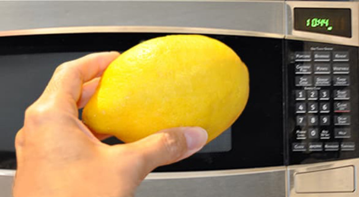Как сделать лимон и апельсин более сочными: простой трюк займет не более минуты