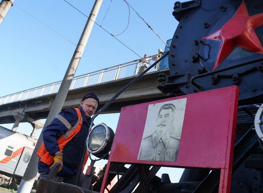 Путешествие в прошлое: на Урале появятся железнодорожные маршруты на поездах с ретро-паровозами (фото)