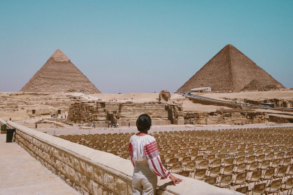 Египет открыл пирамиды для туристов: почему россиянам лететь на отдых лучше через Беларусь