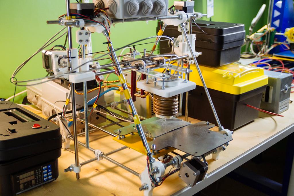 Студент из Самары придумал новый вид 3D-принтера для печати металлических изделий: результат дешевле в 9 раз (фото изобретения)