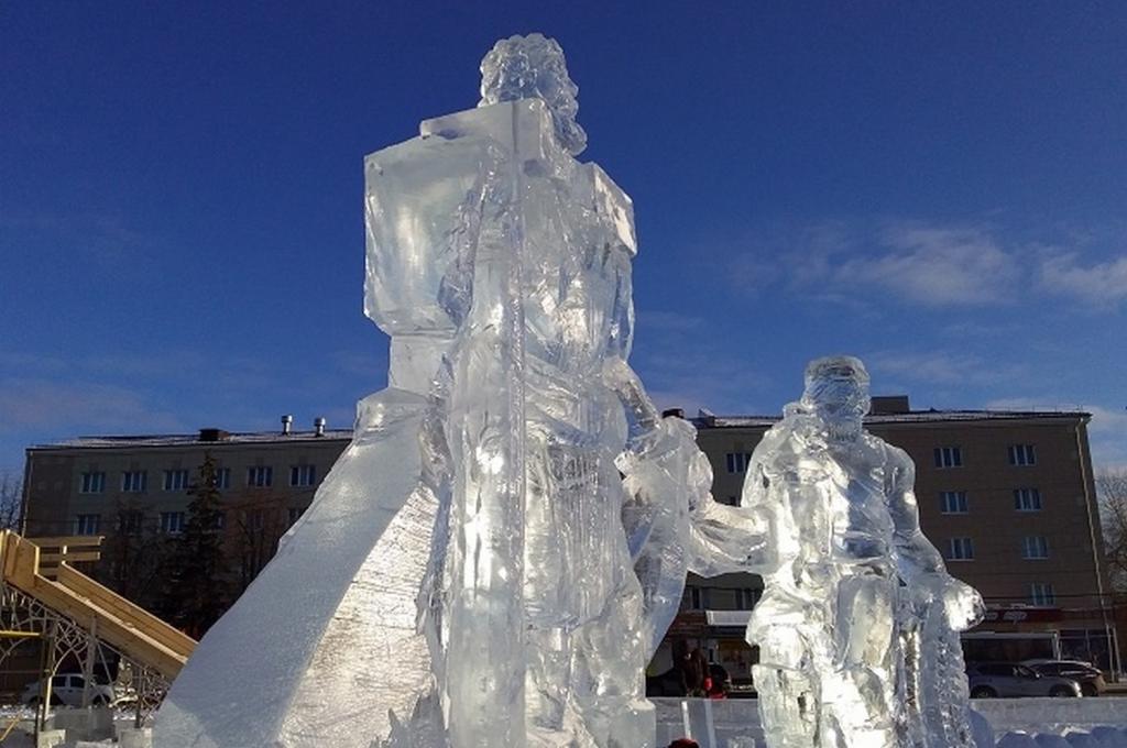 Ледяная сказка: за 100 дней до Нового года уральские города определяются с выбором темы для ледовых городков