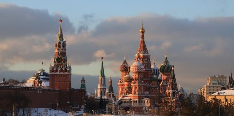 Нашли свое счастье далеко от дома: истории иностранцев, которые переехали жить в Россию и ни о чем не жалеют