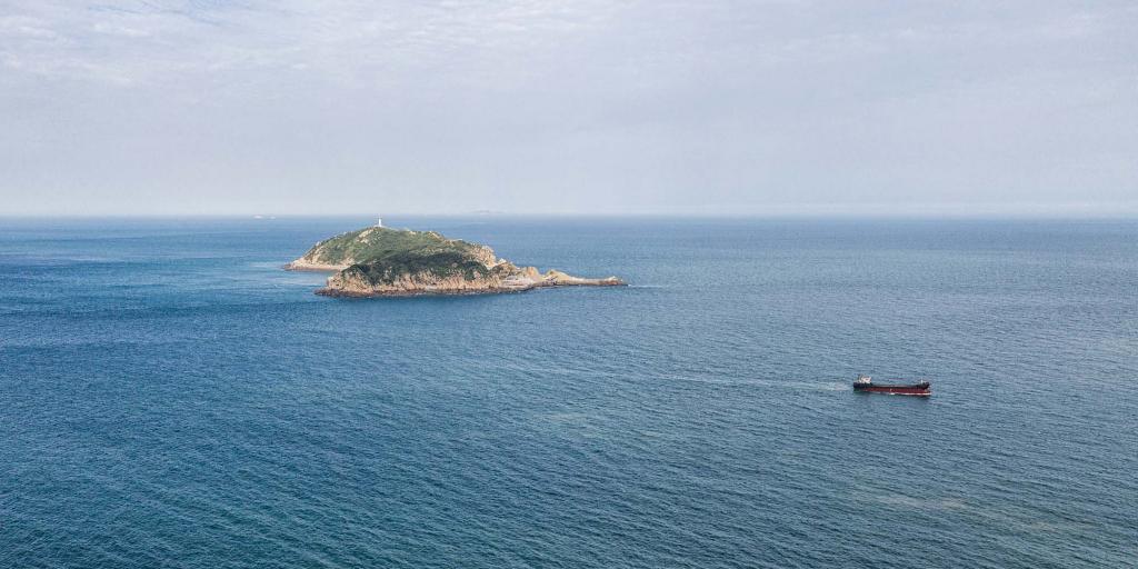 Хотите на необитаемый остров? Китай будет сдавать в аренду сотни крохотных островов