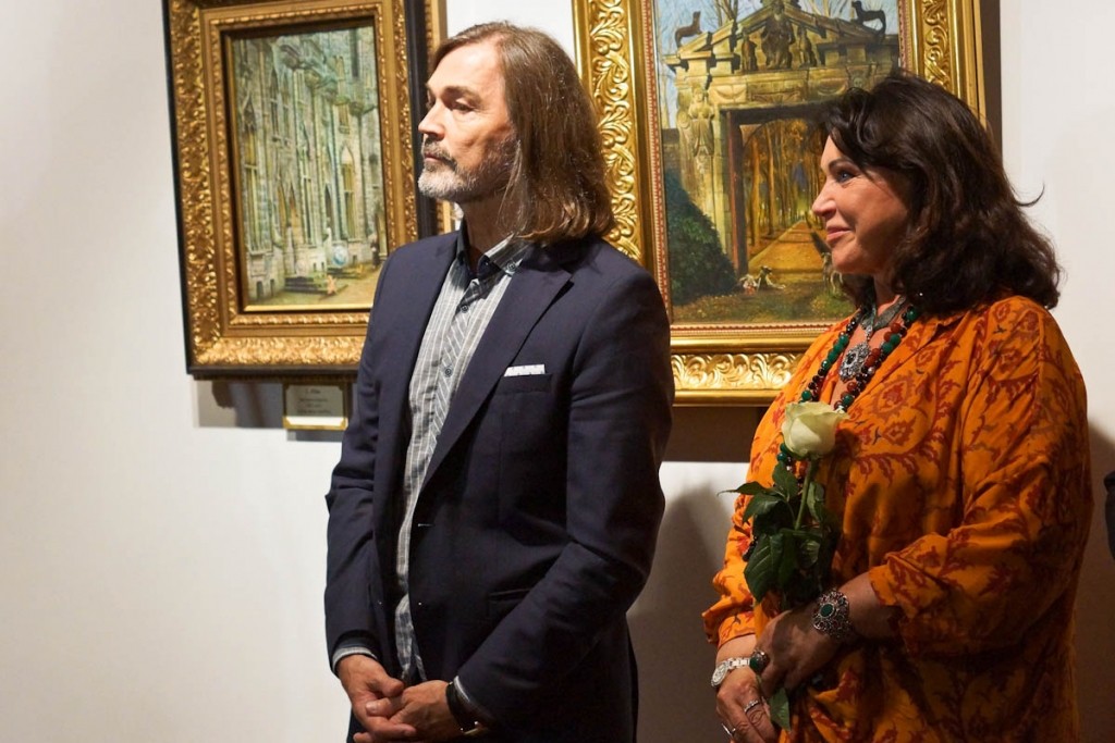 Астраханская галерея пополнится двумя картинами Никаса Сафронова