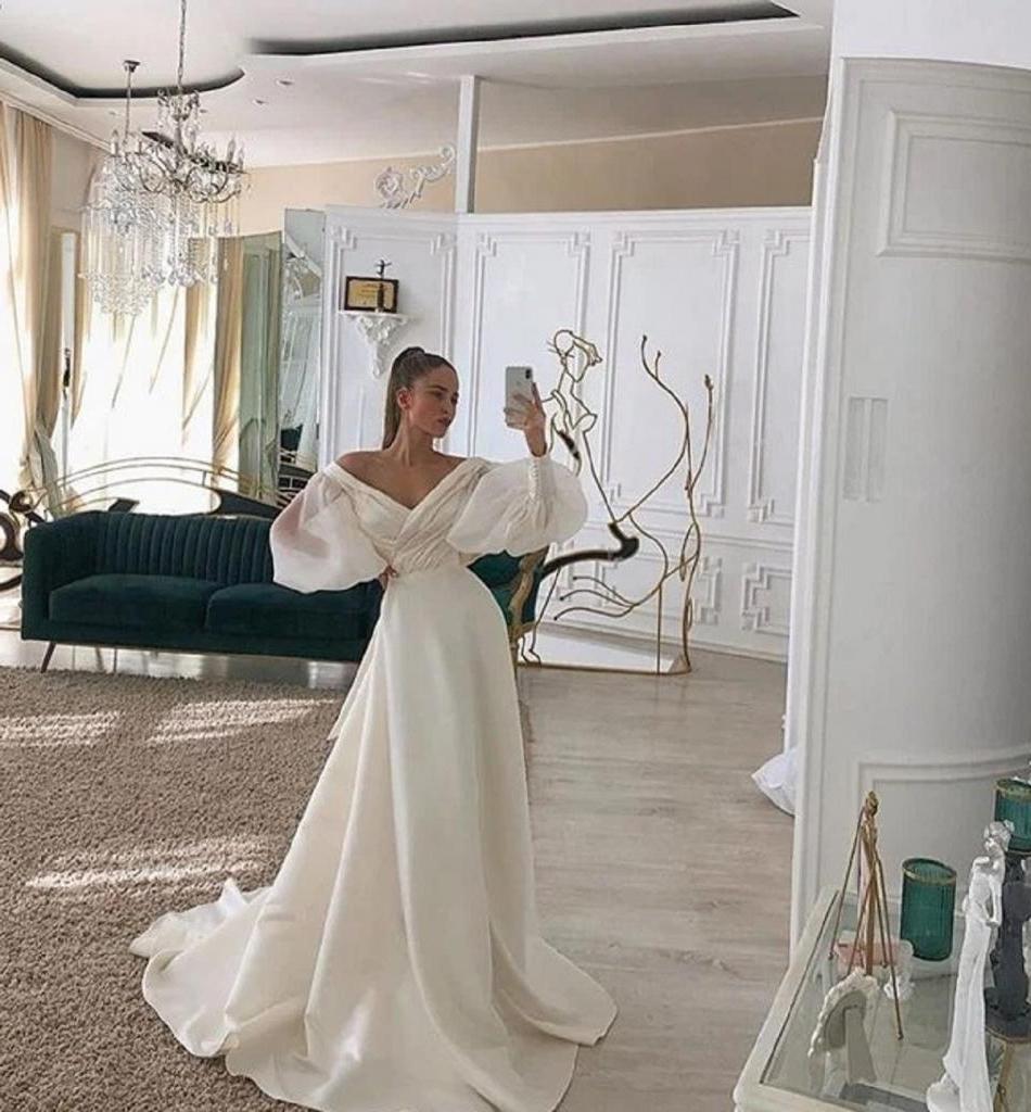 Свадебный тренд 2021 года - платья с длинным рукавом. 9 образов, которые сложно не полюбить