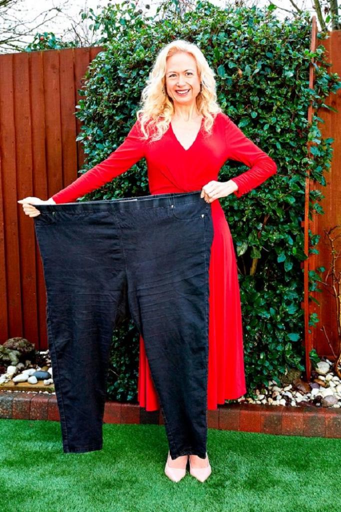 Не теряла времени даром на карантине: женщина скинула 108 кг (фото результата)
