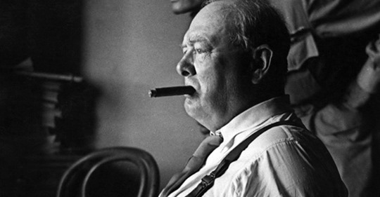 «Достойный ответ»: история об Уинстоне Черчилле, сохранявшем остроумие в любых ситуациях