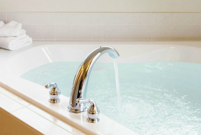 9 уловок, которые позволят справиться с проблемами в ванной самому, а не вызывать сантехника